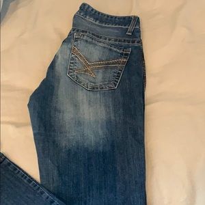 Long cinch blue jeans